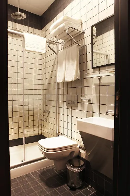 Big Urban Stay Hotel Стамбул
